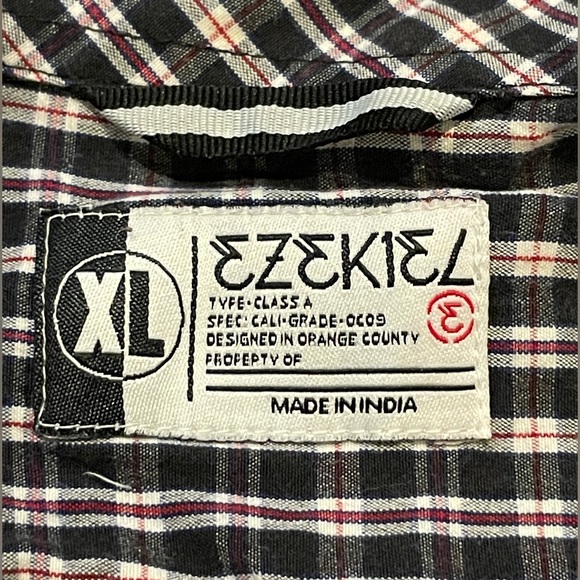 Ezekiel Button Down - Picture 5 of 5